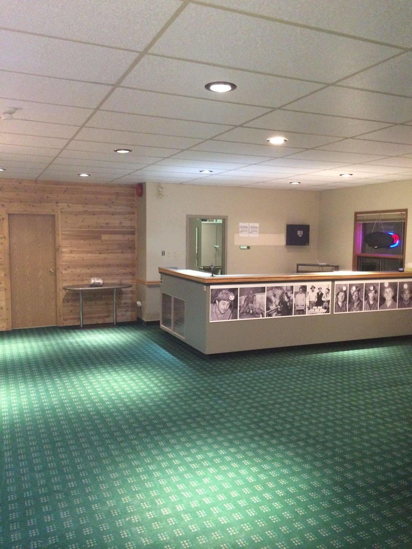 Pickle Lake Hotel エクステリア 写真